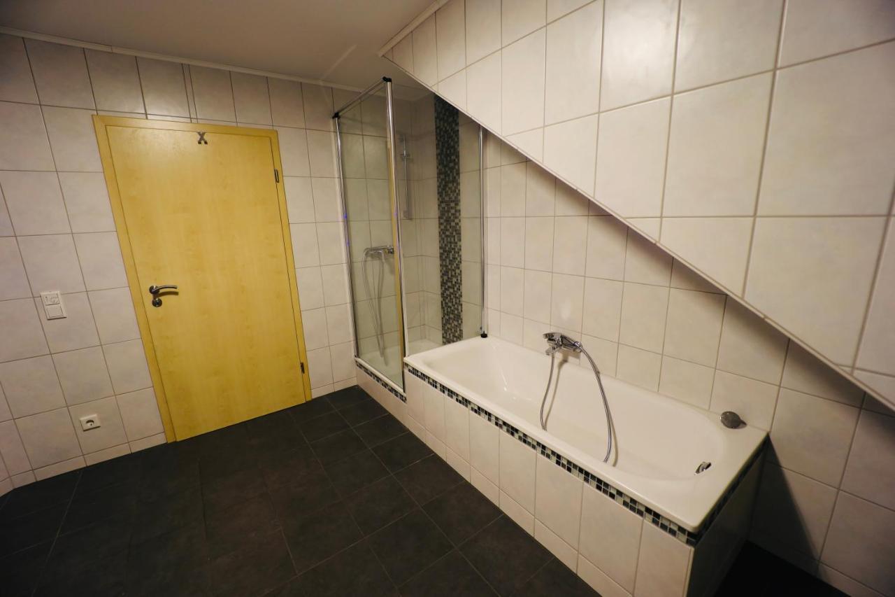 Generous Apartment I 7 Beds I 110 Sqm I Fast Internet Paderborn Extérieur photo
